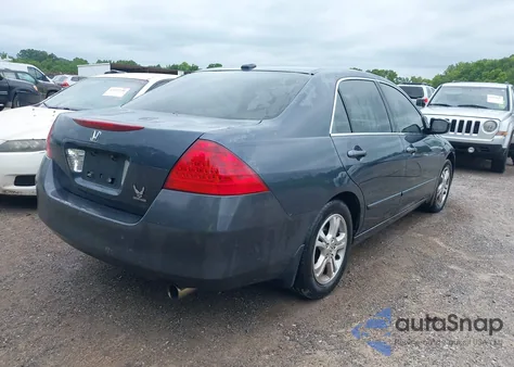 2007 Honda Accord 2.4 Ex from USA, damaged, VIN 1HGCM56707A097113